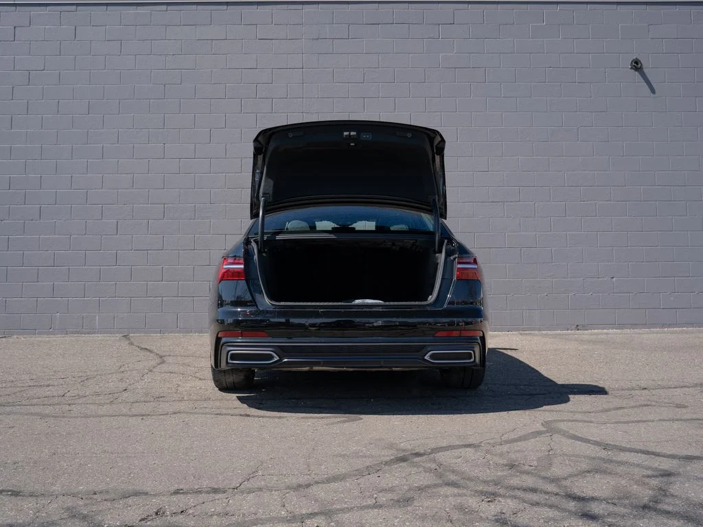 Used 2019 Black Audi 3.0T Prestige image 14