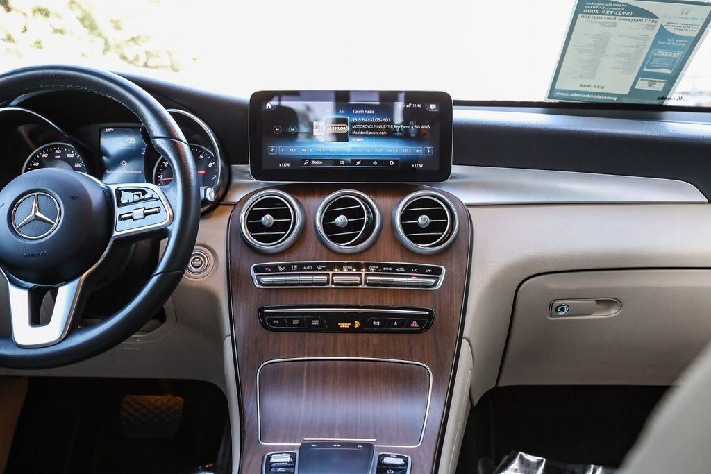 Used 2022 Starling Blue Metallic Mercedes-Benz GLC 300 image 13