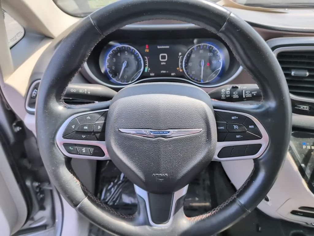 2018 Chrysler Pacifica Touring L Plus - Photo 18