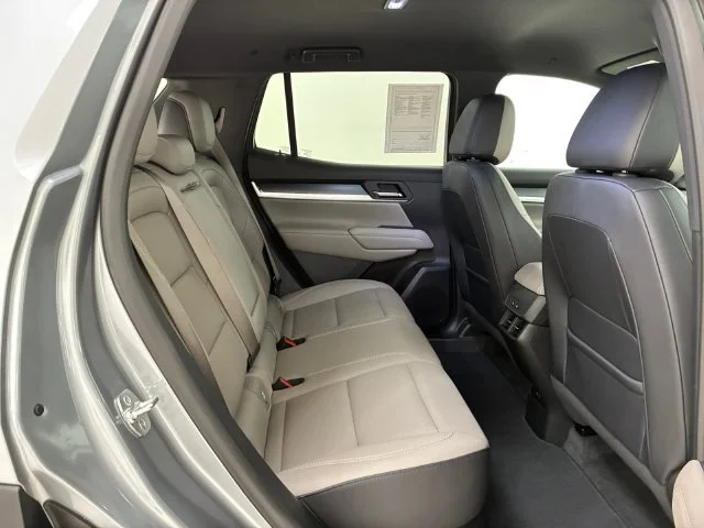 Certified Used 2025 Sterling Metallic GMC Elevation image 16