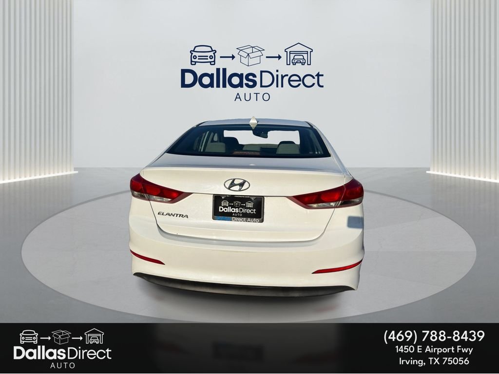 Used 2017 Quartz White Pearl Hyundai SE image 7