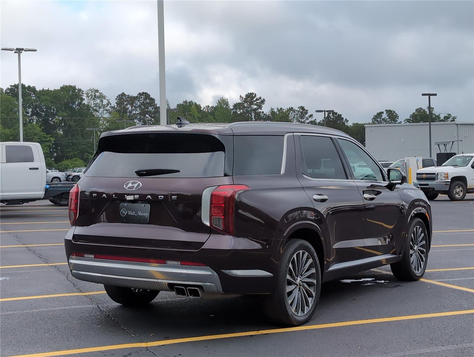 Used 2024 Sierra Burgundy Hyundai Calligraphy image 7