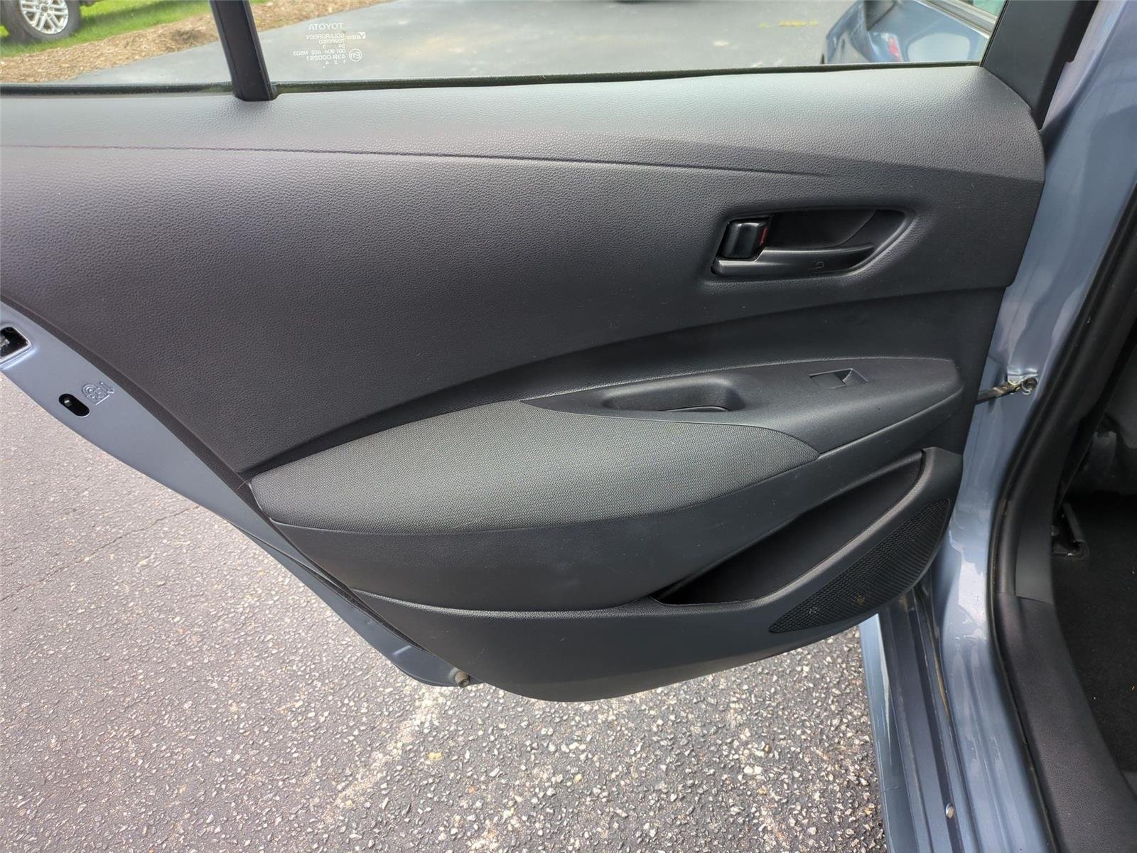 Used 2023 Celestite Toyota LE image 29