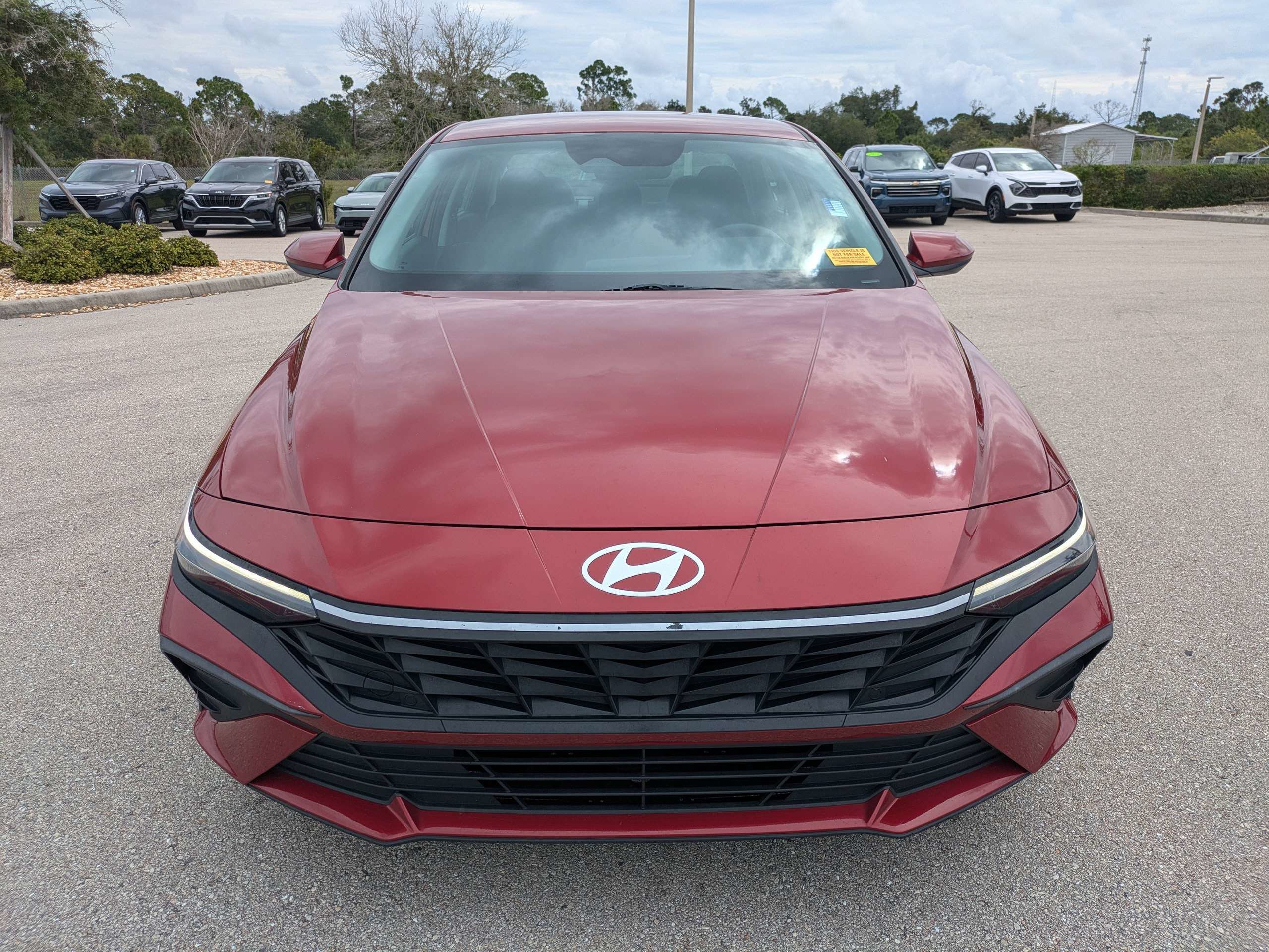 Used 2024 Ultimate Red Hyundai SEL image 9