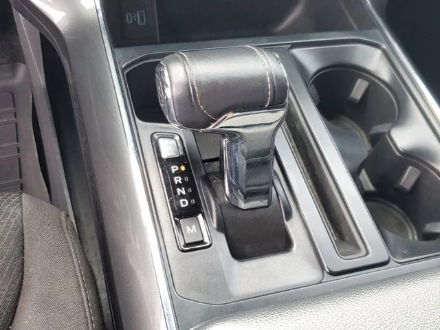 Used 2023 Gray Ford XLT image 31