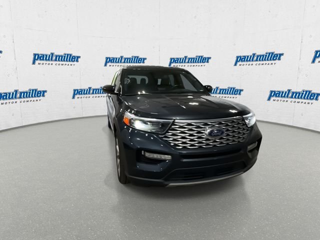 Used 2022 Blue Ford Platinum image 3