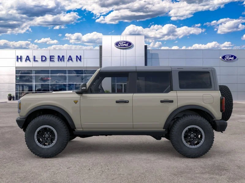 2025 Ford Bronco 4-Door Badlands - Photo 3