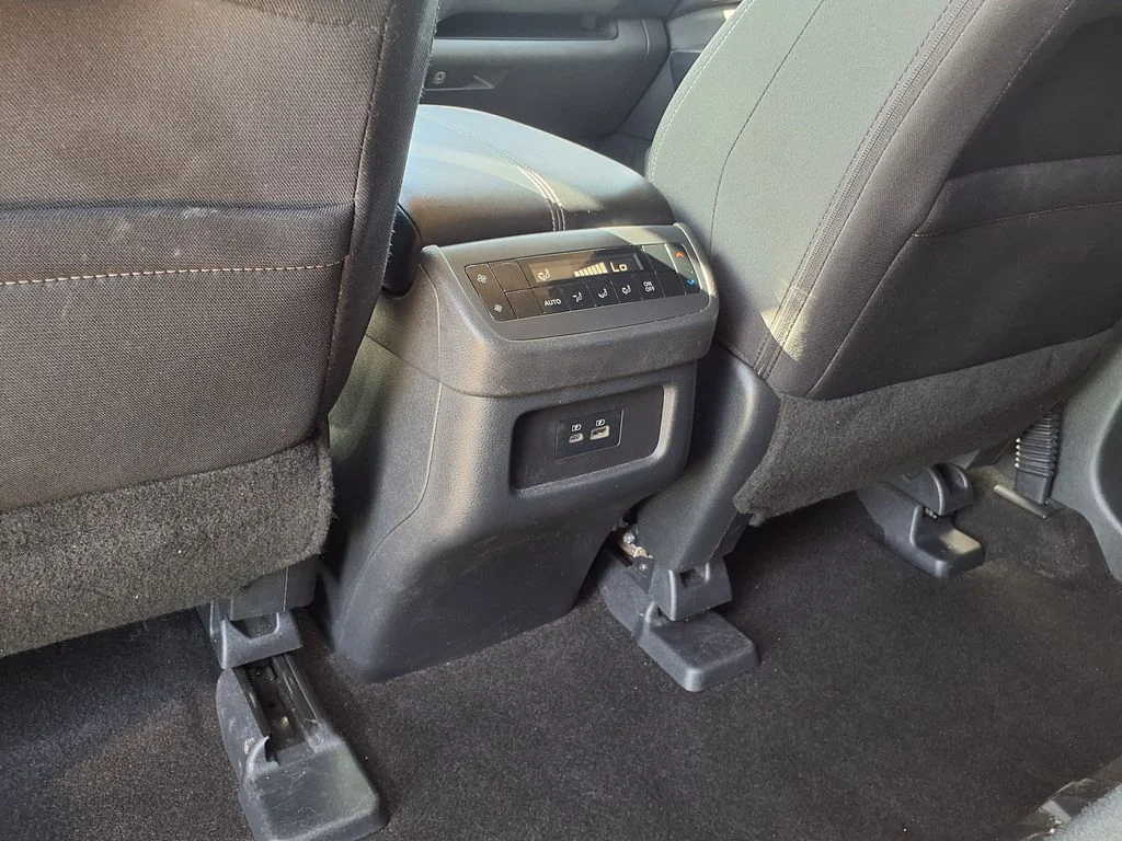 Used 2025 Blue Nissan SV image 19