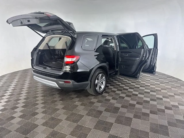 Used 2025 Black Honda EX-L image 17
