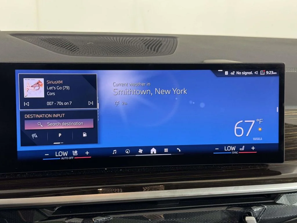 Used 2026 White BMW xDrive40i image 27