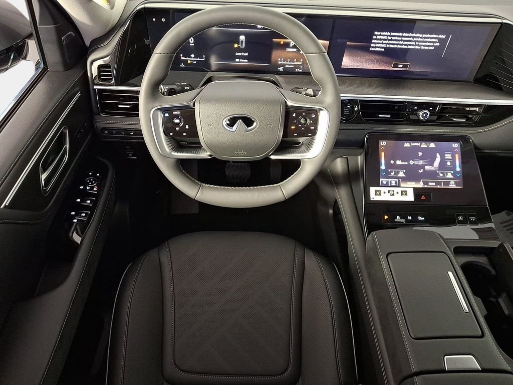 New 2027 DYNAMIC METAL INFINITI Luxe 4WD image 10