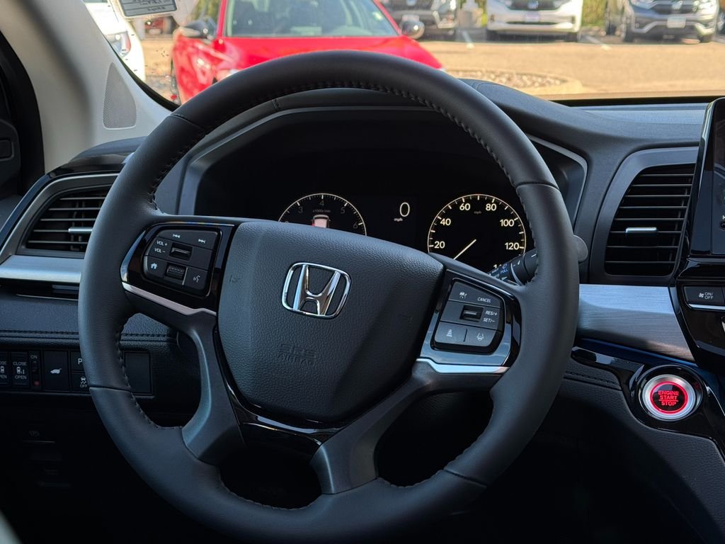 2026 Honda Odyssey Touring - Photo 18