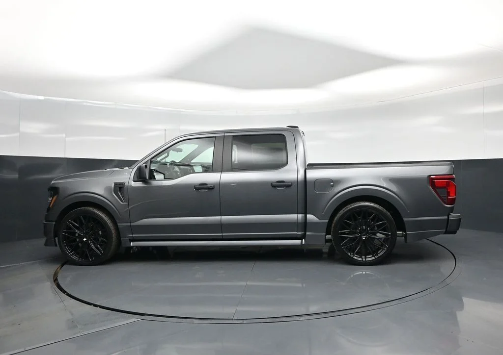 New 2026 Carbonized Gray Metallic Ford STX image 27
