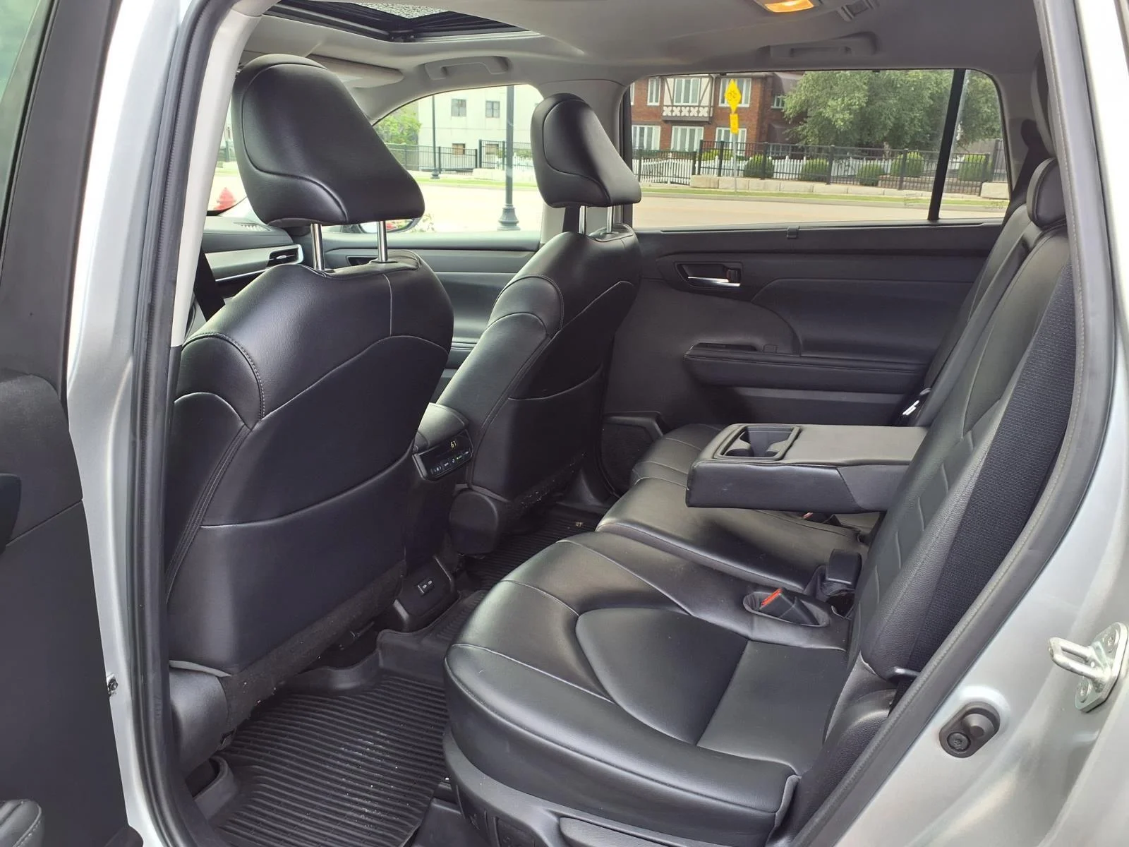 Used 2022 Celestial Silver Metallic Toyota XLE image 25