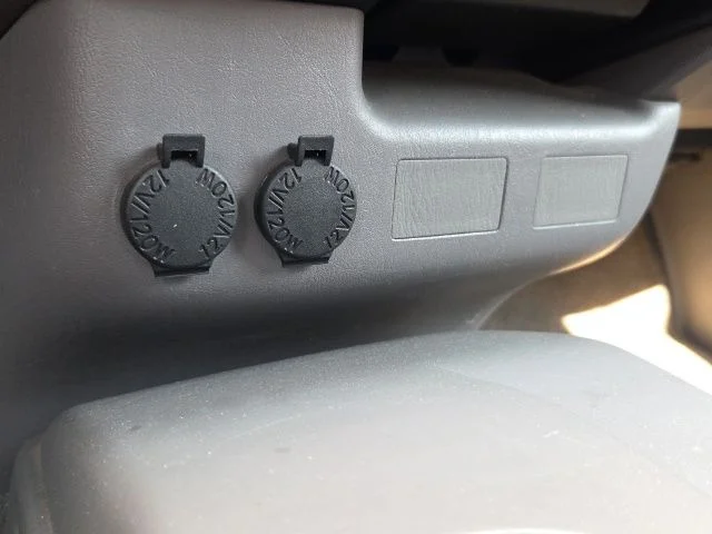 Used 2004 Gray Toyota PreRunner image 27
