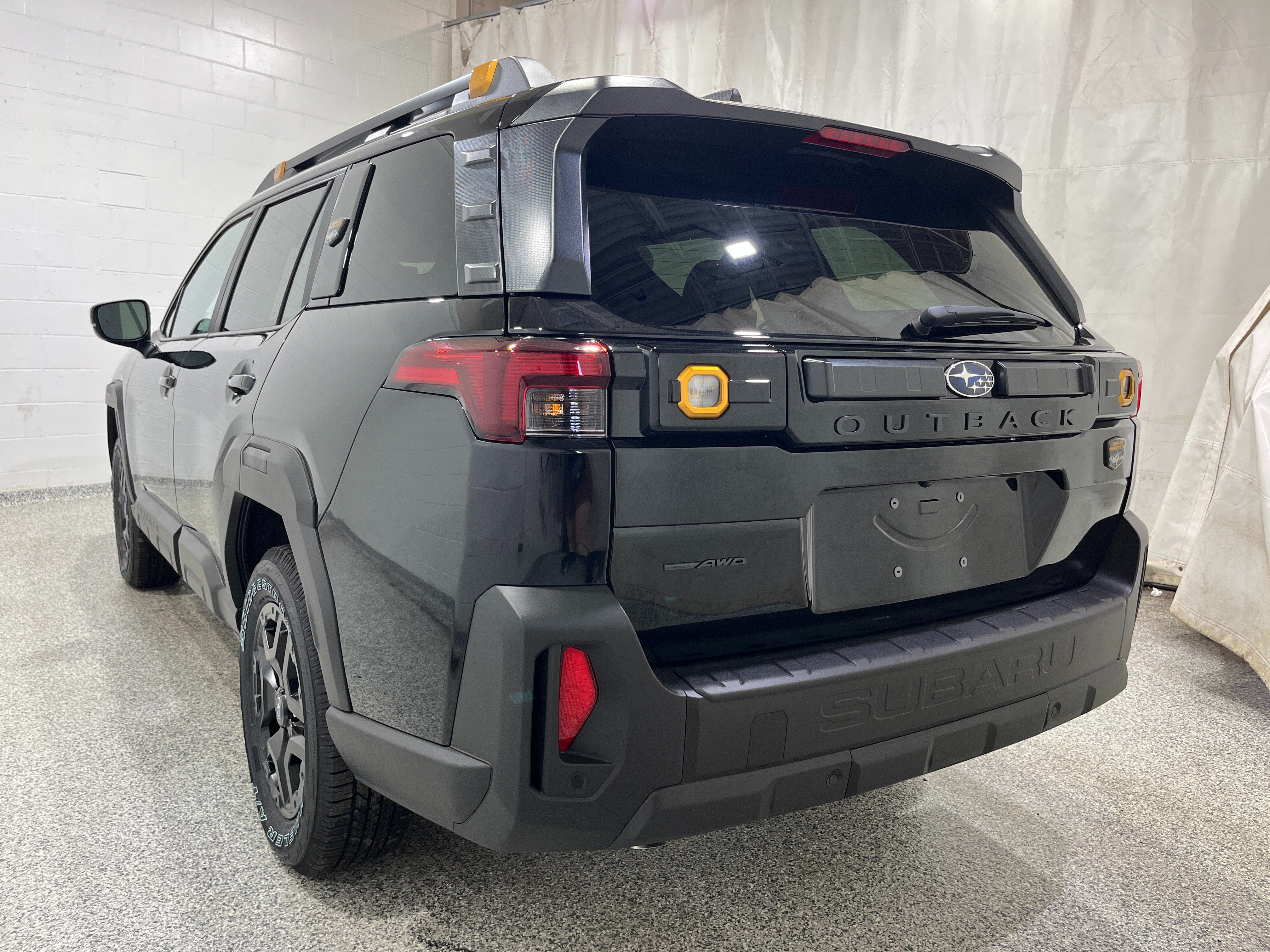 New 2026 CRYSTAL BLACK SILICA Subaru Wilderness image 3