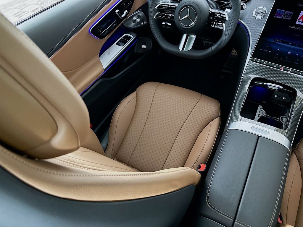 New 2026 Polar White Mercedes-Benz CLE 300 image 24