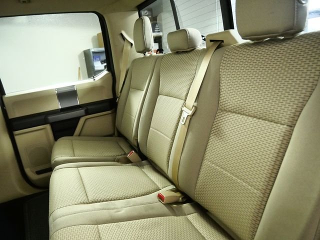Used 2015  Ford XLT image 16