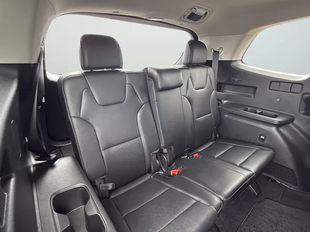Used 2023 Black Kia EX image 11