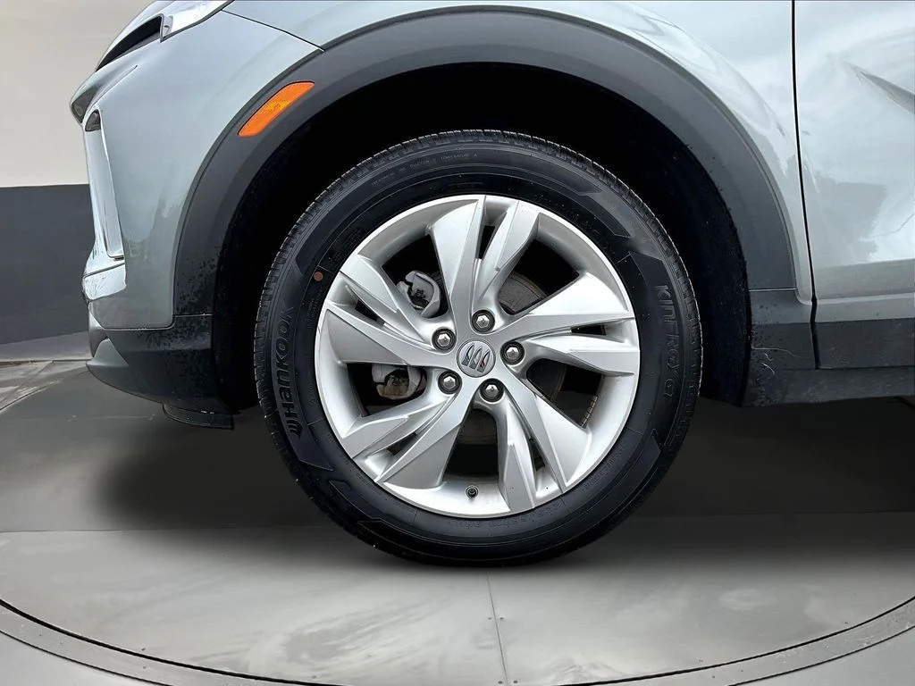Used 2025 Gray Buick Preferred image 34