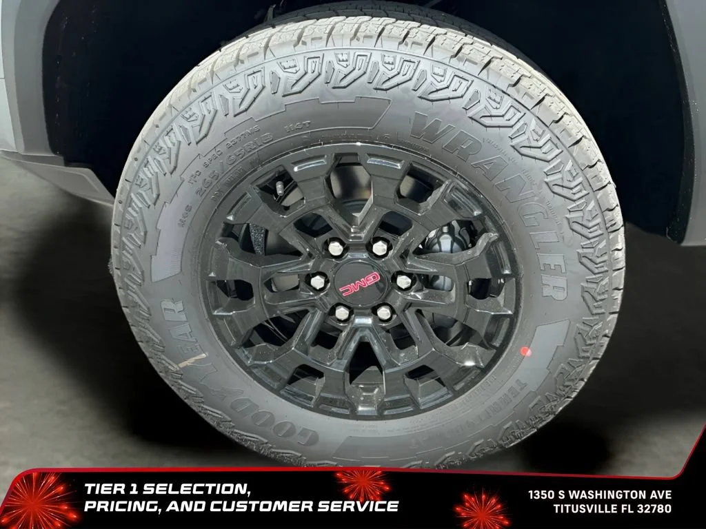New 2026 Sterling Metallic GMC Elevation image 22