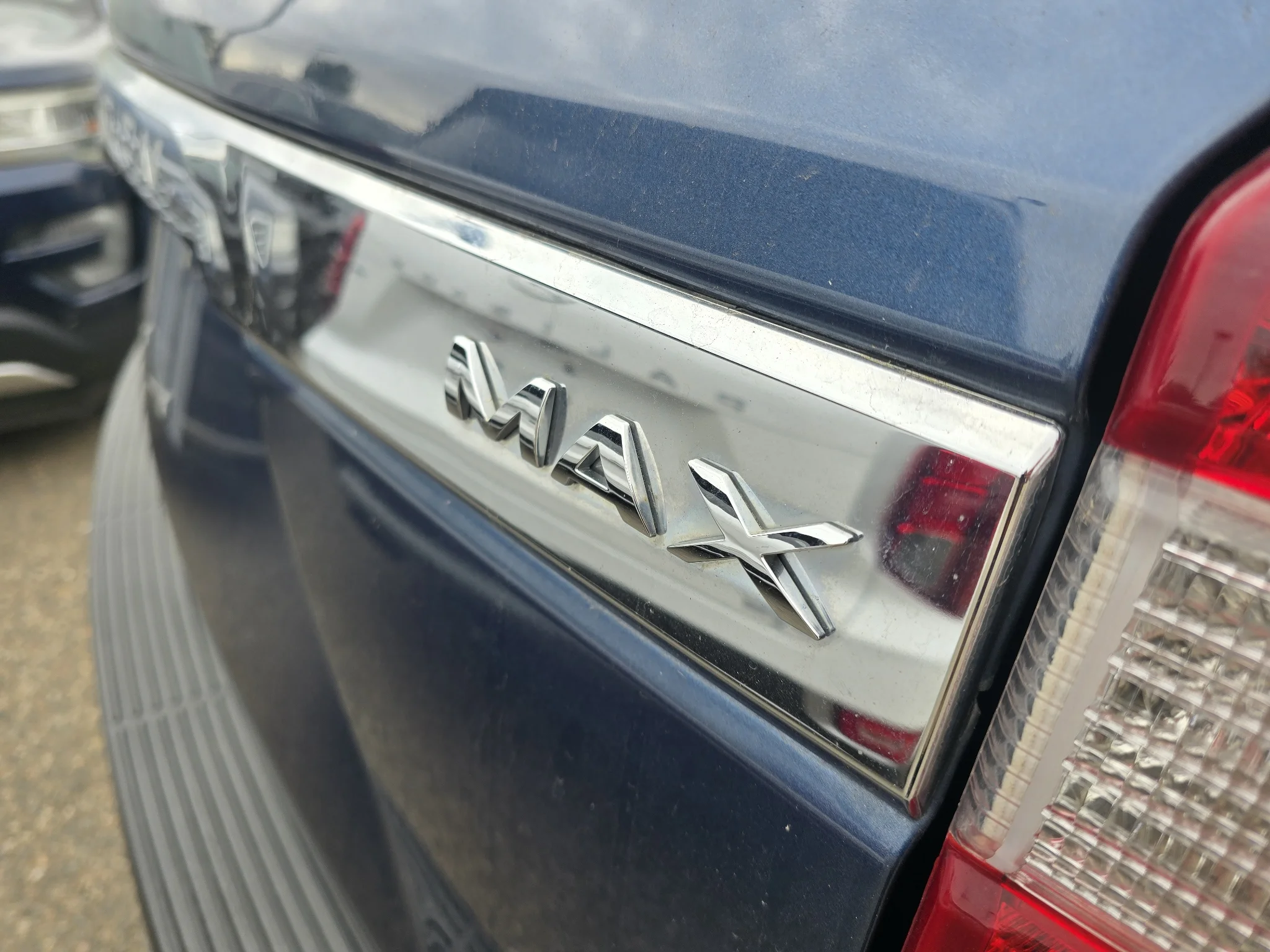 Used 2020 Blue Metallic Ford XLT image 11