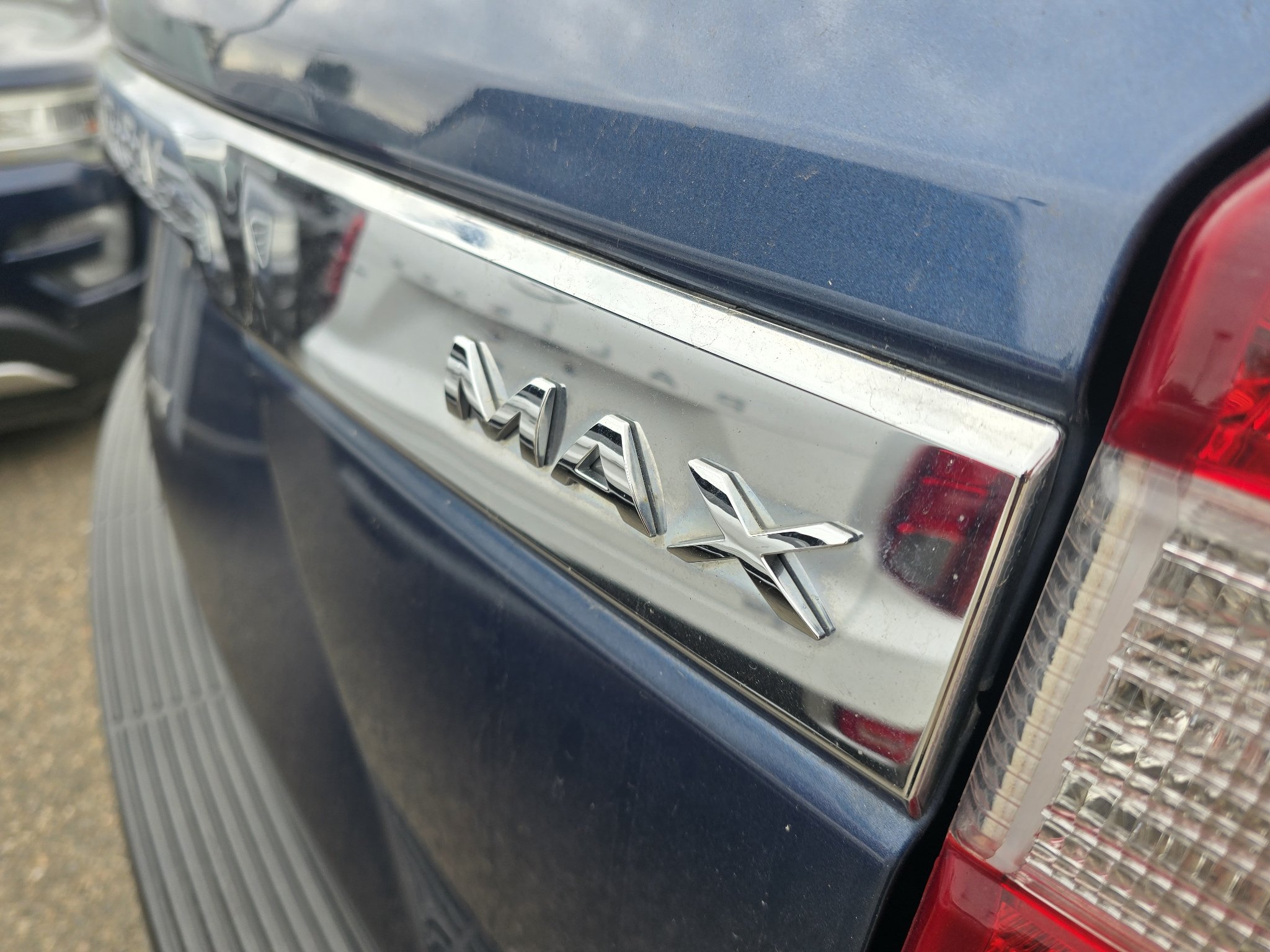 Used 2020 Blue Metallic Ford XLT image 10