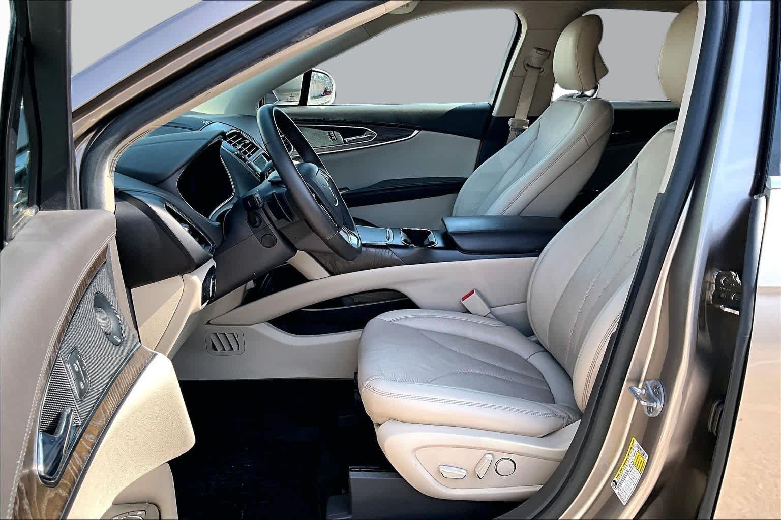 Pre-Owned 2019 Lincoln Nautilus Reserve
