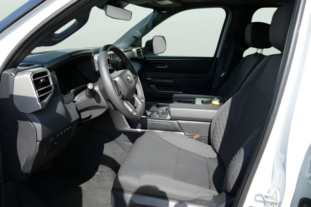 Used 2026 Ice Cap Toyota SR5 image 20
