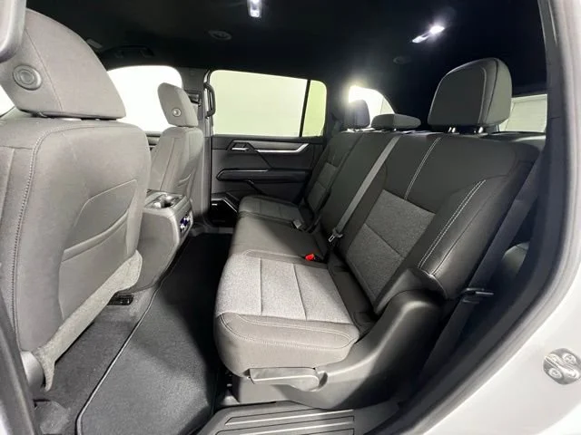 2026 GMC Acadia Elevation - Photo 13