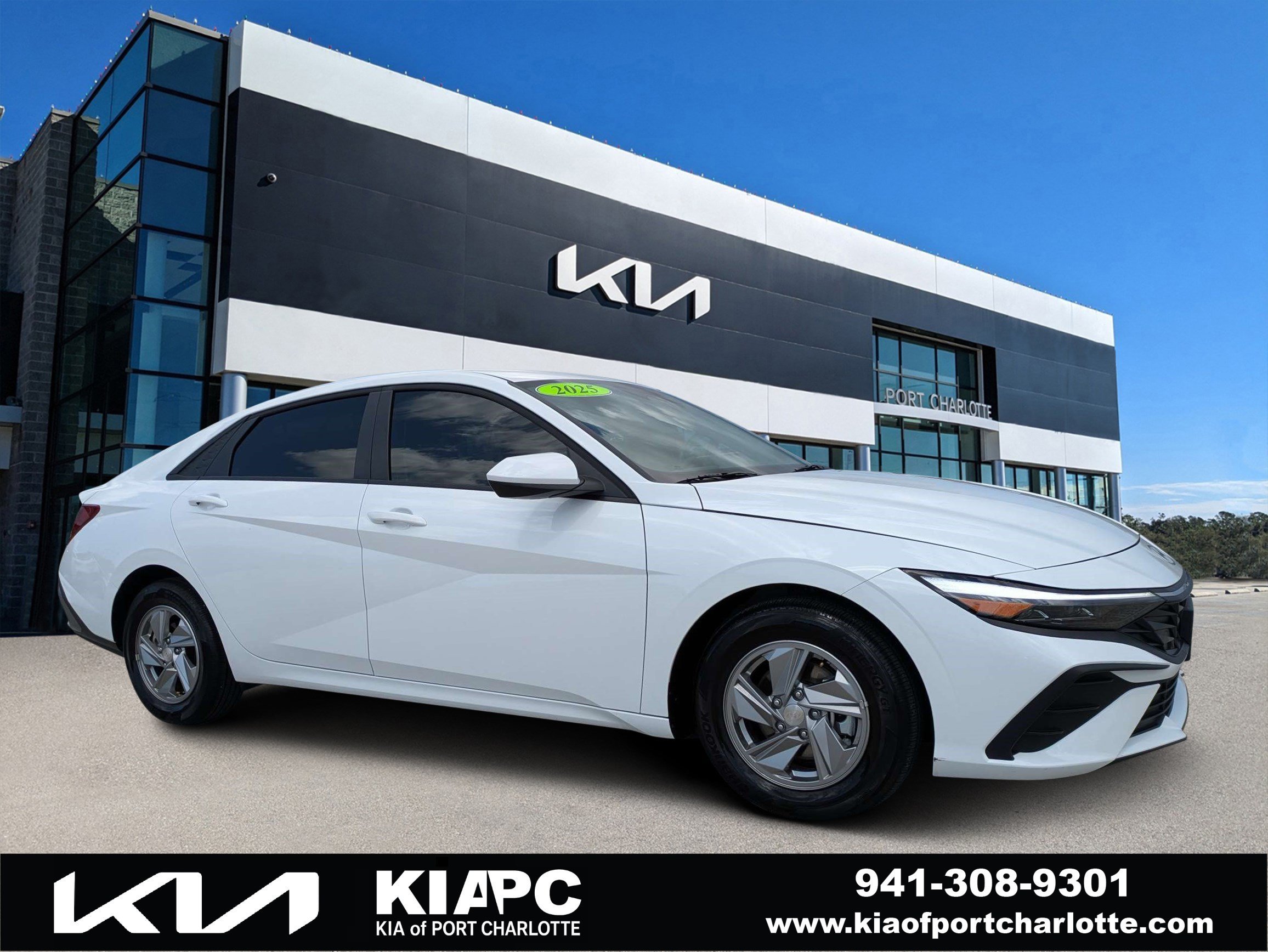2025 Hyundai Elantra 2.0 SE IVT's photo