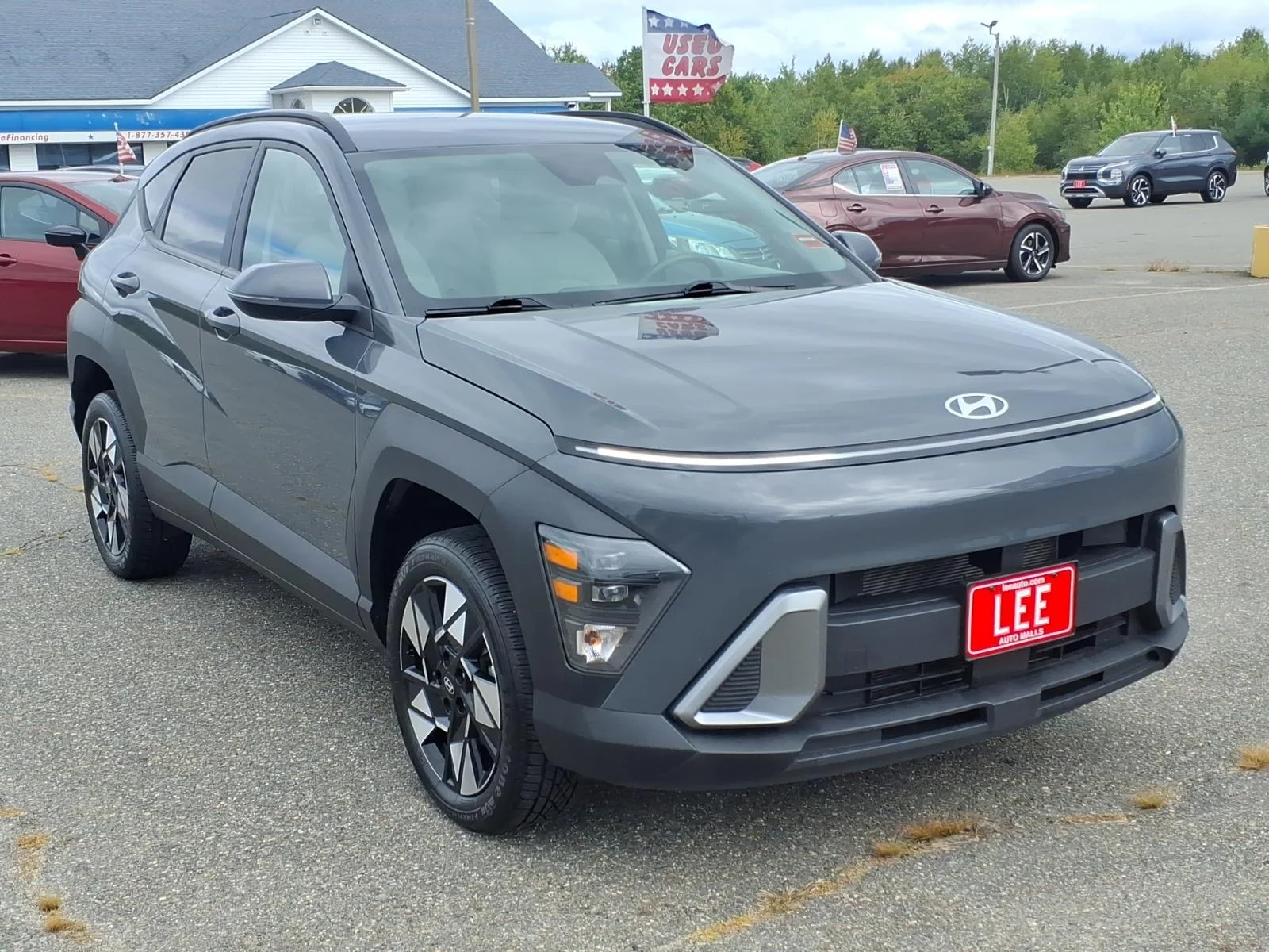 Used 2025 Gray Pearl Hyundai SEL image 3