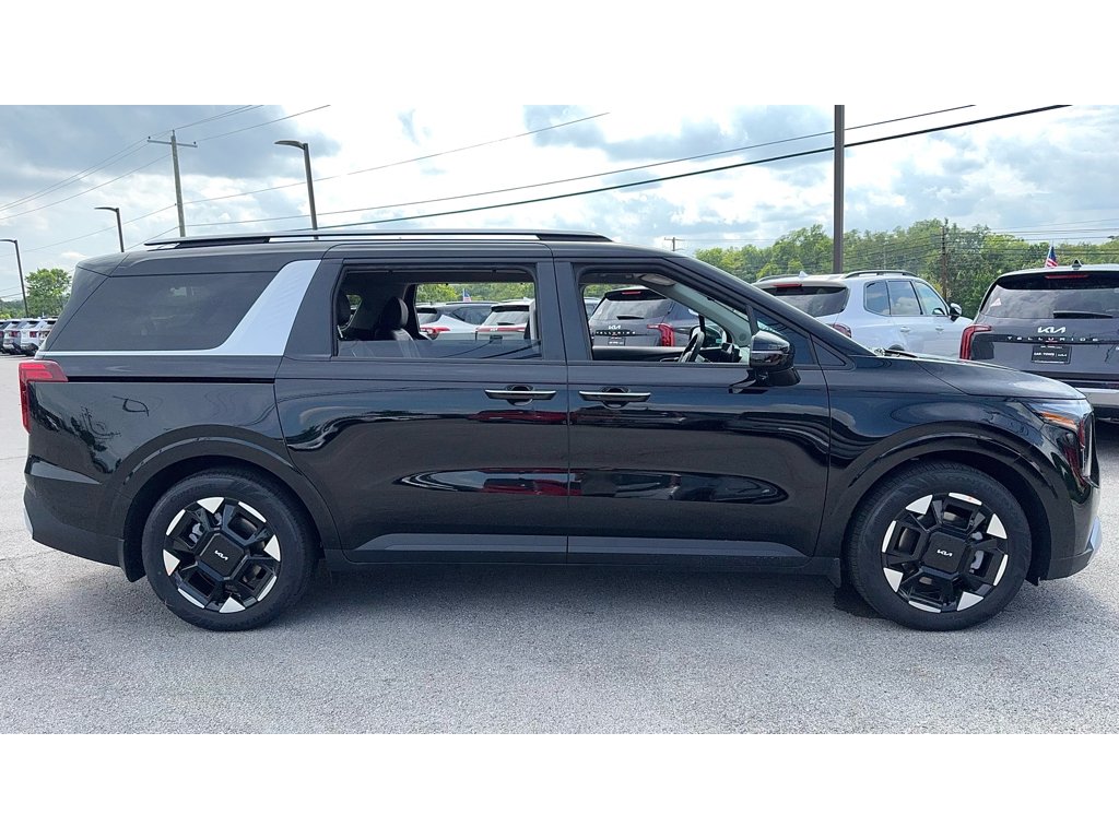 New 2026 Aurora Black Pearl Kia EX image 3