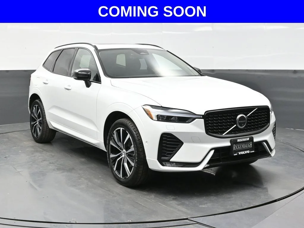 2025 Volvo XC60 B5 Plus Dark AWD's photo