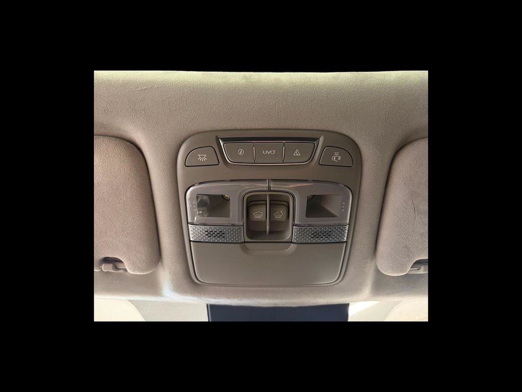 Used 2022 Gray Kia SX image 25