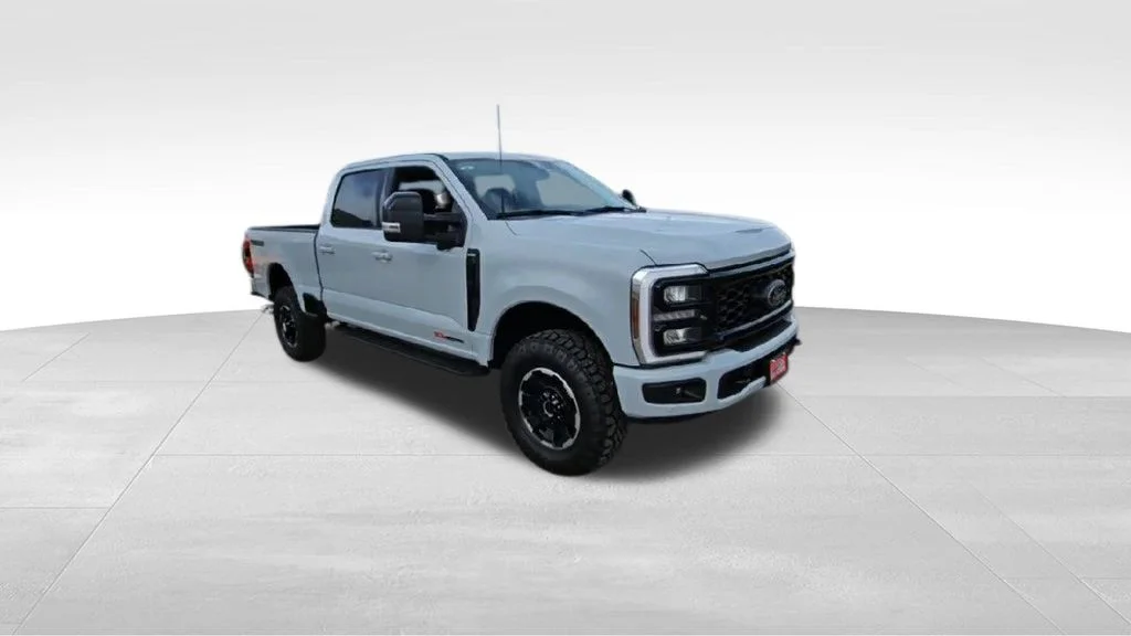 New 2026 Avalanche Ford F-250® Lariat® image 2