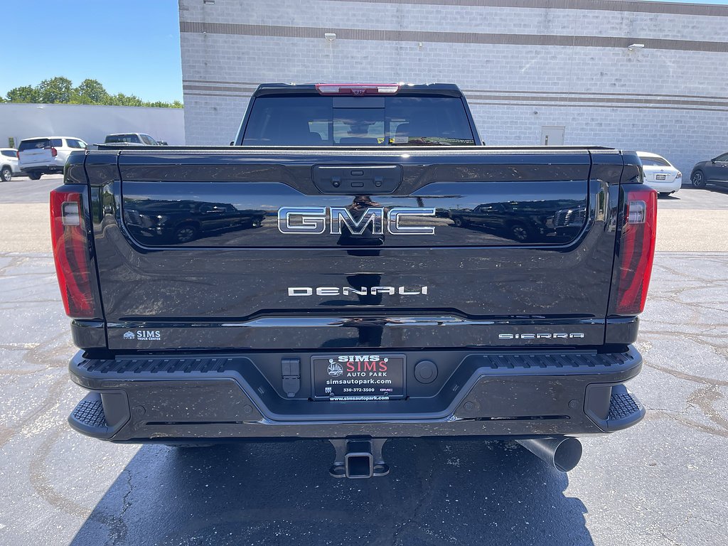 2025 GMC Sierra 2500HD Denali Ultimate - Photo 8
