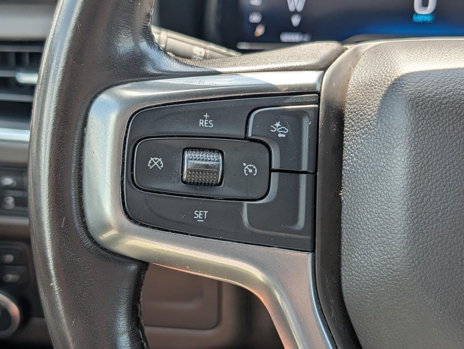 Used 2022 MIDNIGHT BLUE METALLIC Chevrolet LT image 24