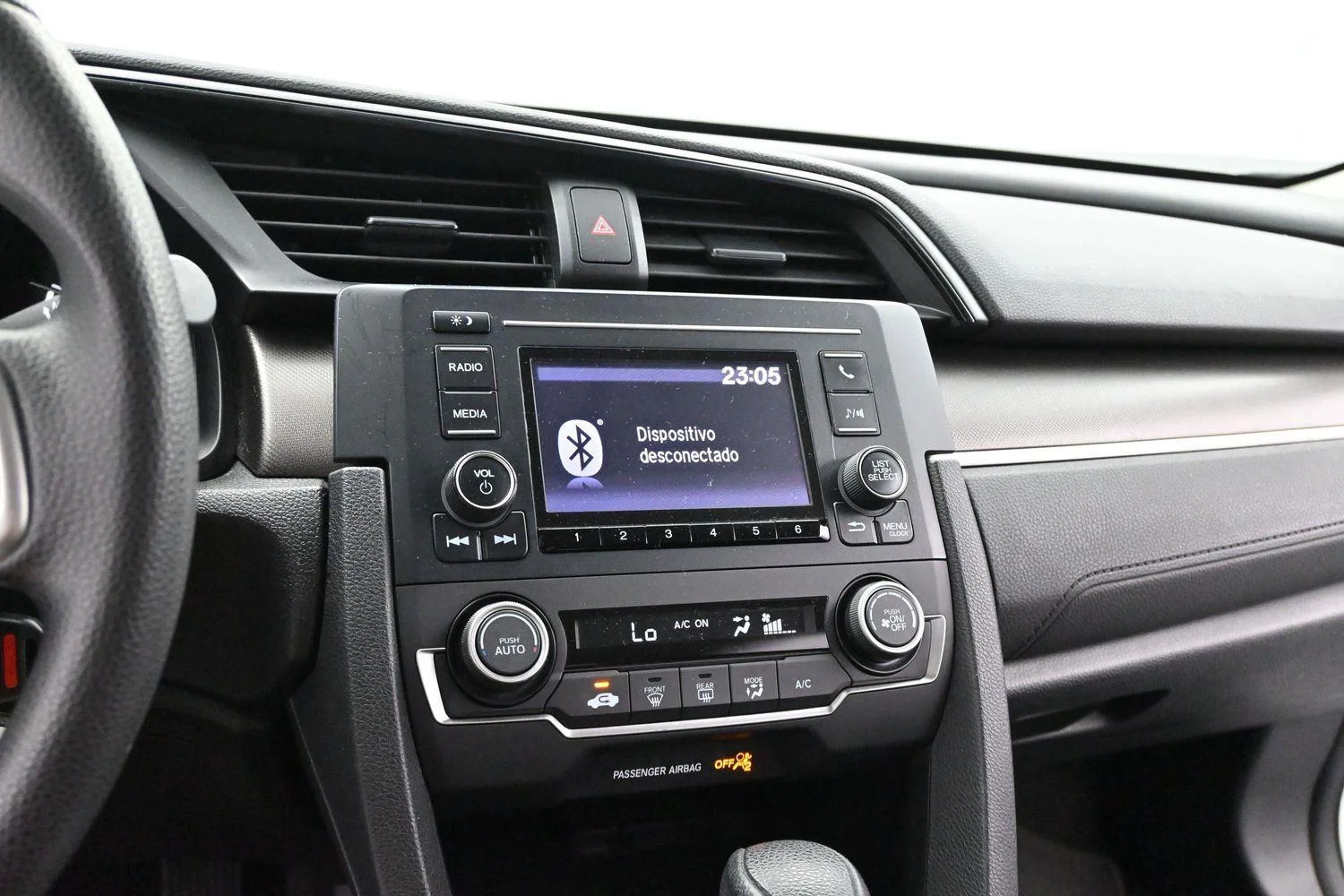 Used 2020 Platinum White Pearl Honda LX image 17