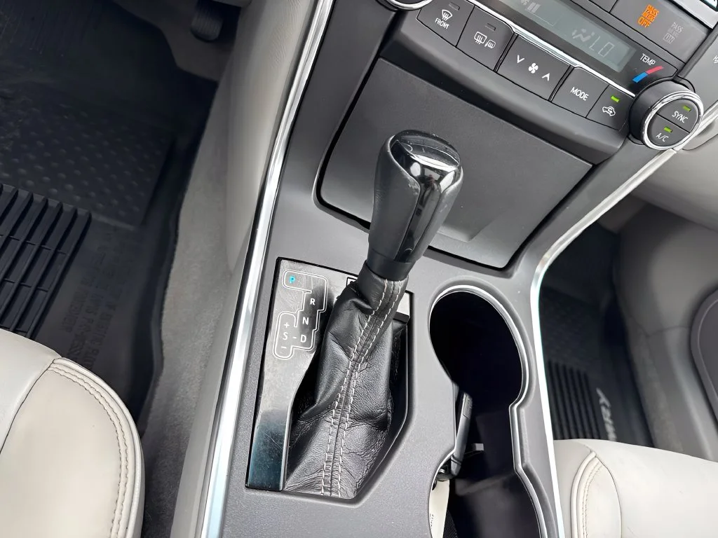 Used 2017 Gray Toyota XLE image 13
