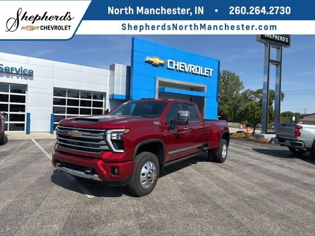 2026 Chevrolet Silverado HD High Country 4WD Crew Cab Long Box DRW's photo