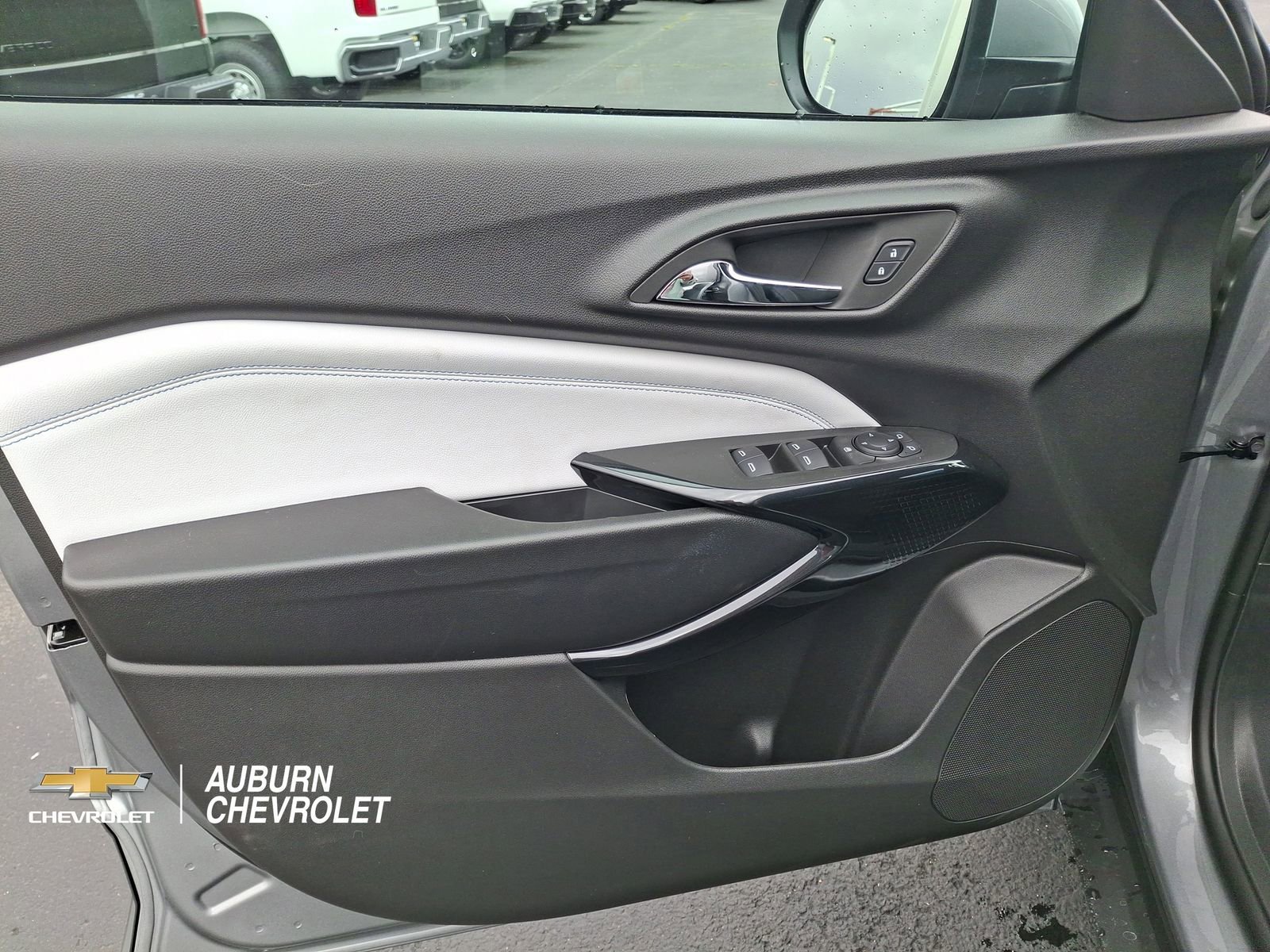 2026 Chevrolet Trax LT - Photo 16