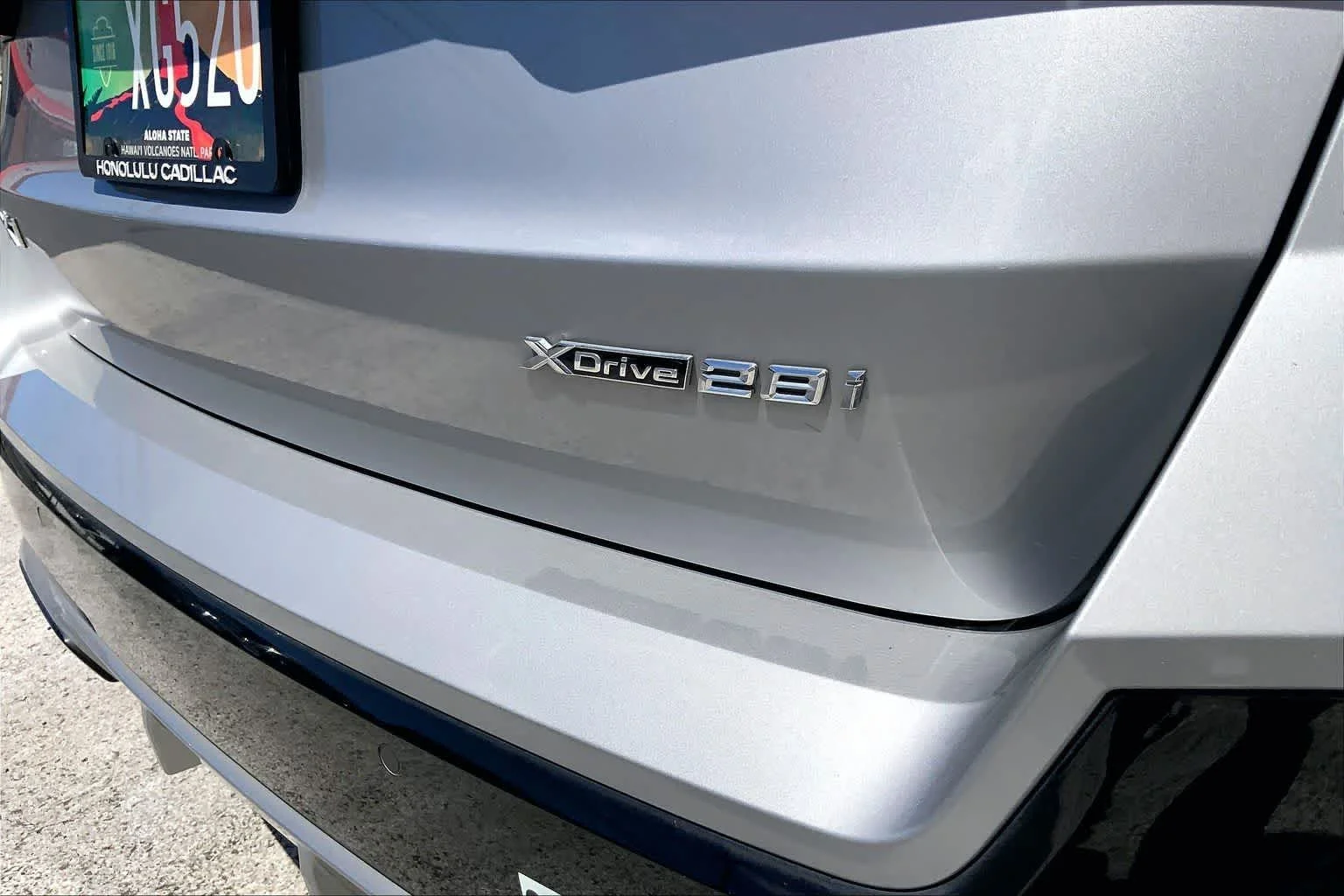 Used 2023 Sil/silver BMW xDrive28i image 7