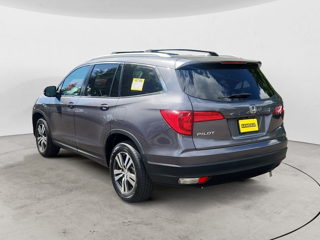 Used 2018  Honda EX image 7