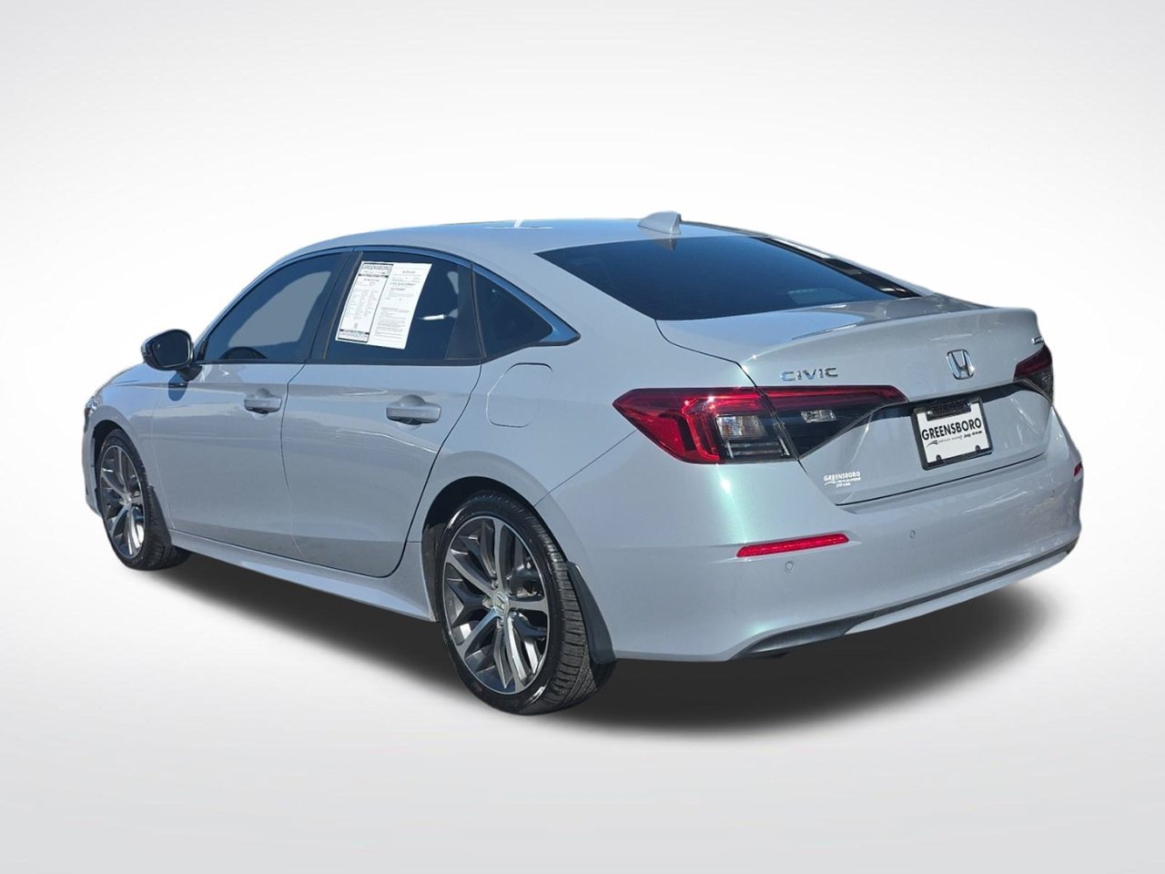 Used 2024  Honda Touring image 3