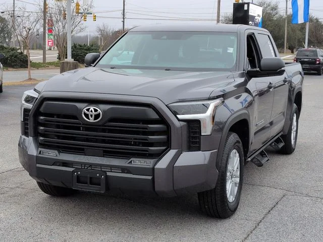 Used 2022 Gray Toyota SR5 image 7