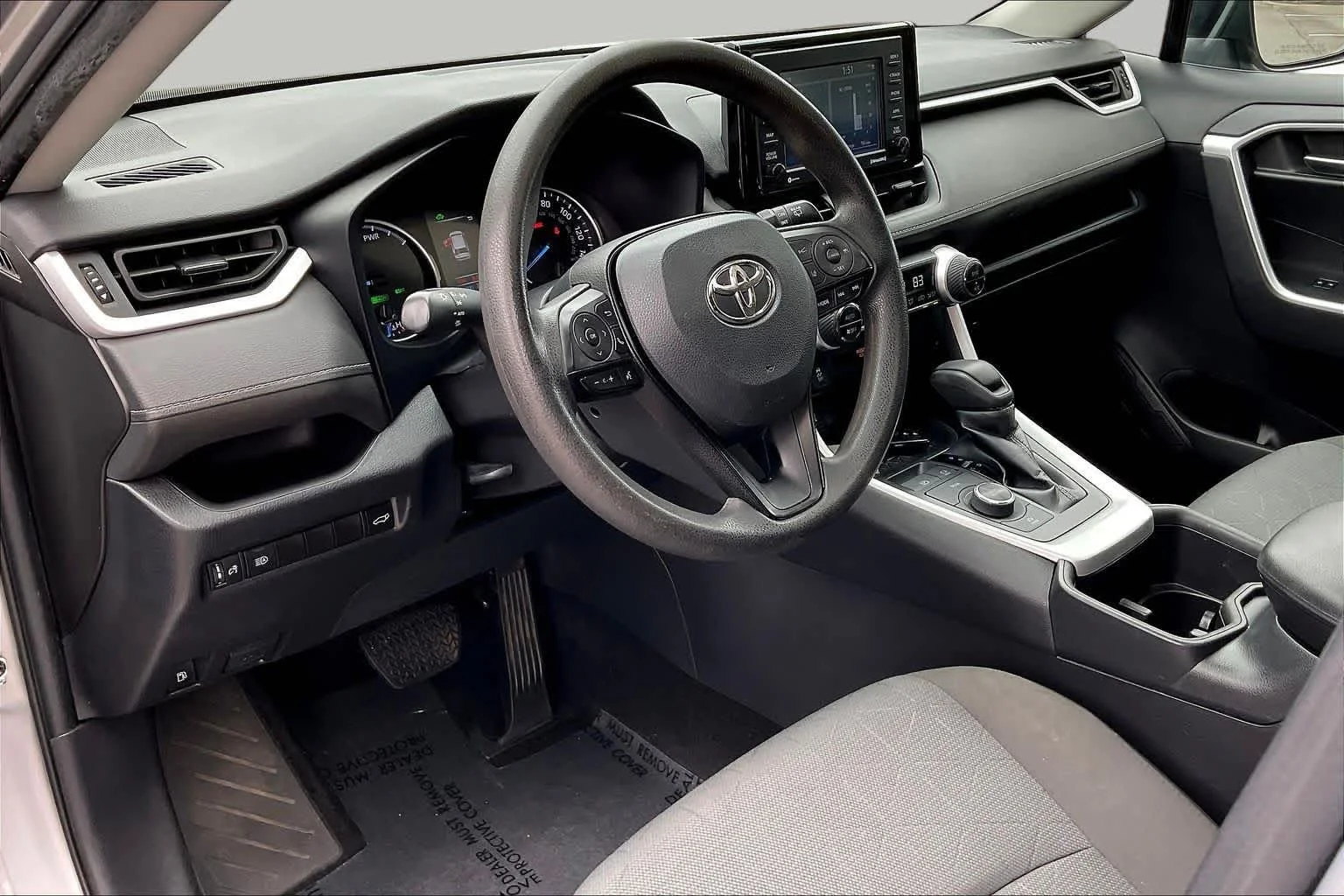 Used 2022 Silver Sky Metallic Toyota Hybrid XLE image 18