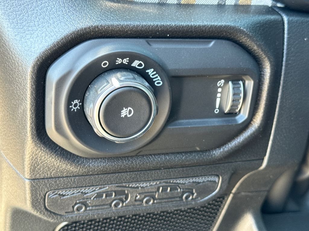 New 2026 Granite Crystal Metallic Clear-Coat Exterior Paint Jeep 85th Anniversary Edition image 27