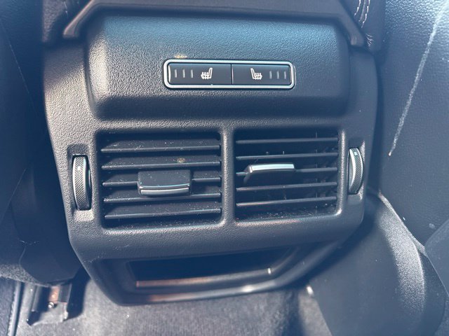 Used 2017  Land Rover SE image 31