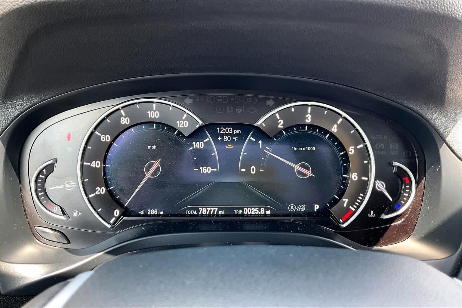 Used 2019 Alpine White BMW sDrive30i image 36